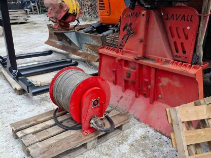 Bild 2:Hydraulischer Tragseilhaspel