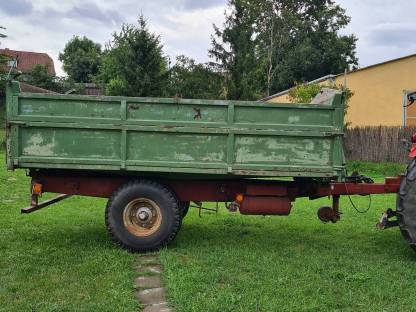 Bild 2:3-Seiten Kipper