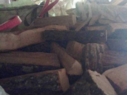 Bild 2:Eschenbrennholz