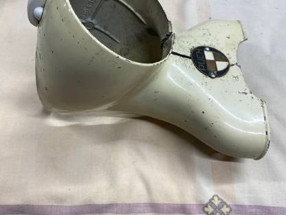 Bild 7:Puch VS 50 Lichtmaske Original Puch - Original Lack Beige