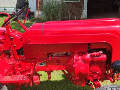 Bild 4:Rarität Traktor Porsche Junior Bj. 1959