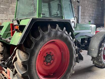 Bild 2:Fendt Farmer 311 LSA