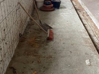 Bild 2:Schieber für Schauer Mistbahn gesucht