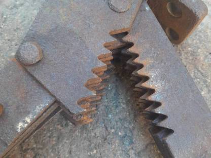 Bild 3:Knochenschrotter, quetsche, presse