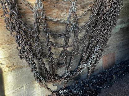 Bild 2:Pewag Schneeketten 540/65R34