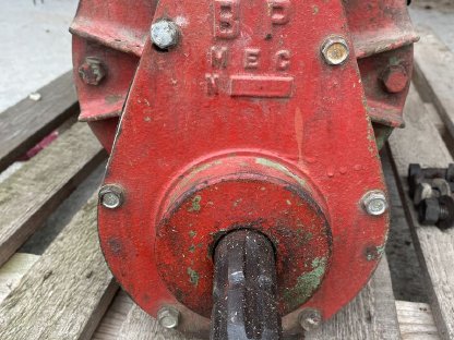 Bild 3:Kompressor Güllefass