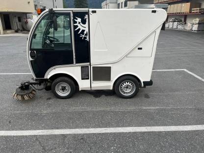 Bild 6:Kehrmaschine Bucher Cityspider