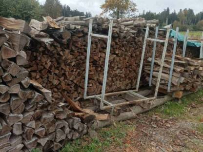 Bild 3:Brennholz