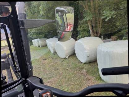 Siloballen und Heuballen