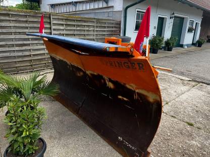 Bild 2:Schneepflug Springer SHL2804/2