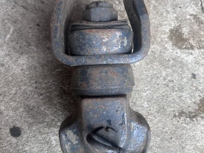 Bild 4:Massey Ferguson Zugmaul