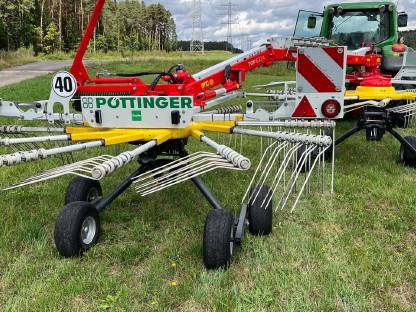 Bild 4:Pöttinger Top 632 A Wurmschwader