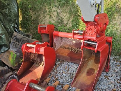 Bild 3:Takeuchi, TB 295W, Powertilt, 5x Löffel, Zentralschmierung!