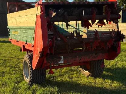 Bild 7:Kirchner T2040 Miststreuer