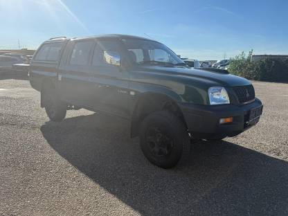 Mitsubishi L200 4WD 2.5 TD