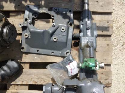 Bild 3:Fendt 105 Teile