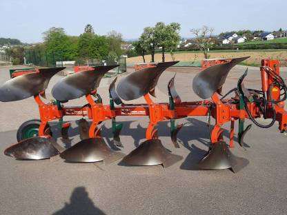 Bild 2:Vogel & Noot Volldrehpflug