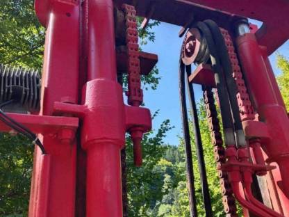 Bild 4:Hubgerüst starke Ausführung