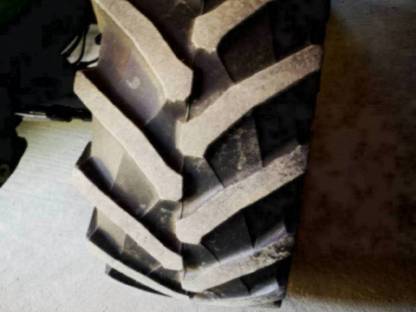 Traktorreifen 540/65R24 und 600/65R34