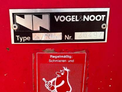 Bild 5:Pflug 4 Scharr Vogel und Noot