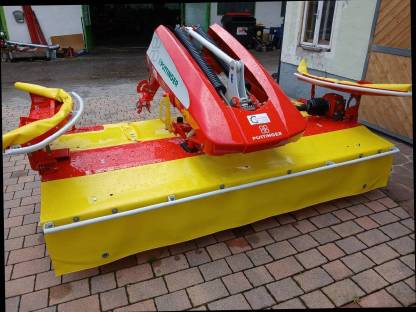 Bild 2:Pöttinger Mähwerk Alphamotion 301 Pro