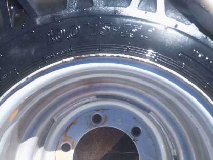 Bild 4:Reifen für Weidemann Hoftrac