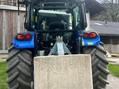 Bild 3:New Holland T4.65S