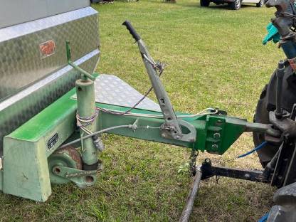 Bild 5:Fuhrmann Lesewagen