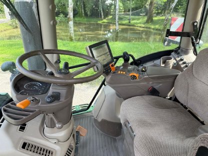 Bild 6:John Deere 6215R sehr guter Zustand