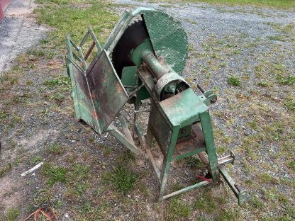 Bild 4:Kreissäge mit Zapfwellenantrieb