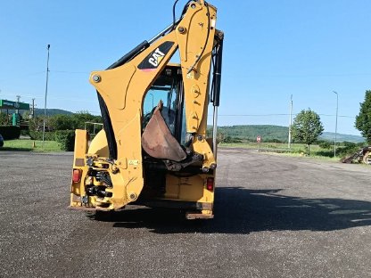 Bild 6:Baggerlader Caterpillar 428F