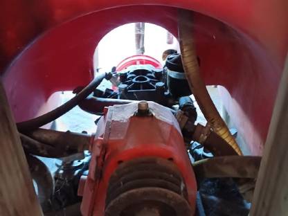 Bild 4:Dragone Weingartenspritze, defekt