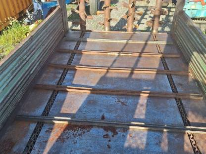 Bild 5:Miststreuer Morawetz 6t