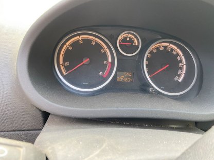 Bild 4:Opel Corsa 1,3 CDTI