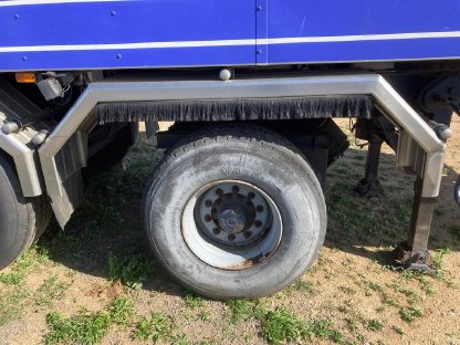 Bild 4:Tankauflieger Zwangsgelenkt ESVE Magyar