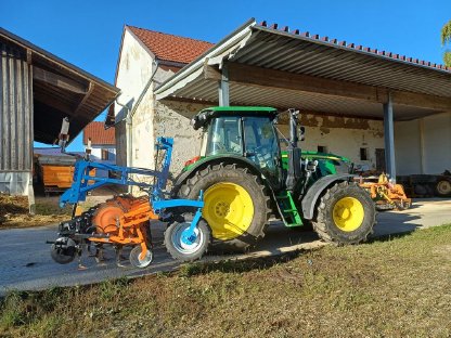 Bild 2:Schmotzer-Hackgerät