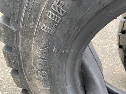 Bild 3:Verkaufe 8,25-15 Mitas Set FL 08, 2 Stk., pro Stk. € 250,-