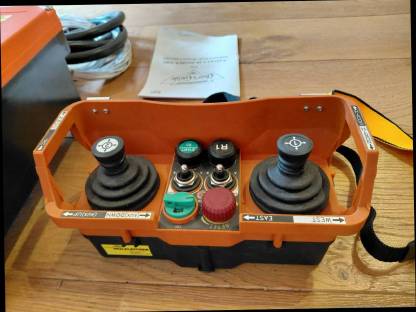 Bild 2:Funkfernsteuerung Holzleitner