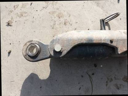 Bild 3:Walterscheid Stabilisierungsstrebe Kat 2