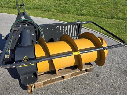 Bild 3:Mammut Futterschieber