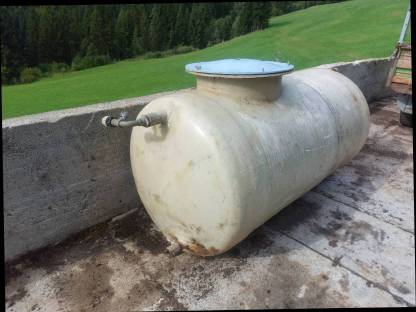 Bild 2:Trinkwassertank 2.000 l, Wasserfass, Weidefass