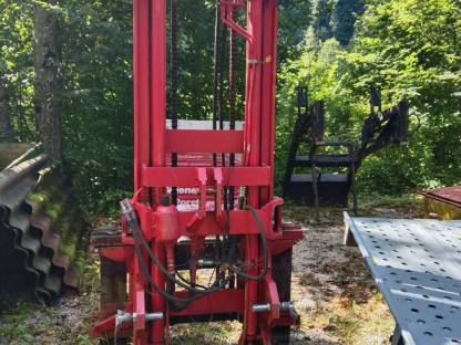 Bild 2:Hubgerüst starke Ausführung