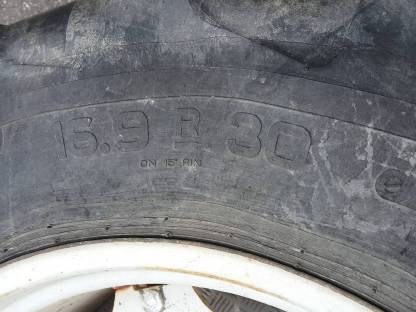 Bild 3:16.9.30 Radialreifen