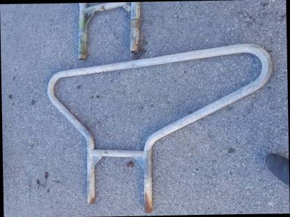 Bild 4:Liegeboxenbügel