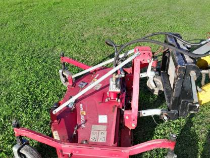 Bild 2:Weidemann Sichelmäher