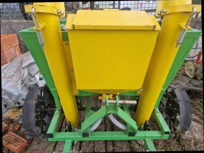 Bild 8:TARET Sadilica za Krumpir