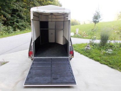 Bild 5:Böckmann Viehanhänger-Frontausstieg-Rampe Tür