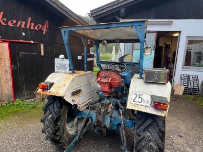 Bild 5:Traktor Ford Super Dexta 3000-8