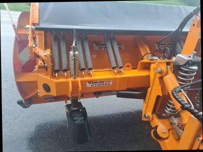 Bild 2:Hydrac U-280 Schneepflug