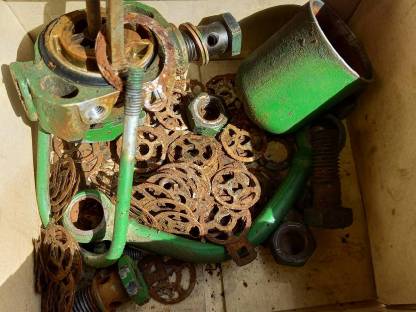 Reste vom Diesel-Spaltfilter 15 PS Deutz